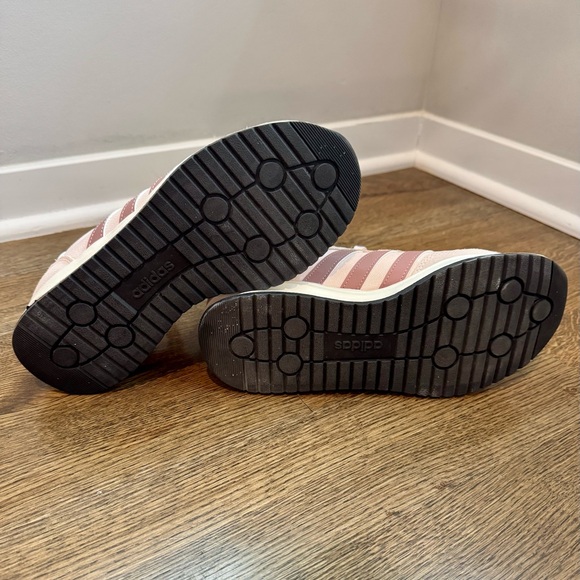 Adidas Run 70s 2.0 Women’s Sneakers in Pink & Mauve - Picture 7 of 7